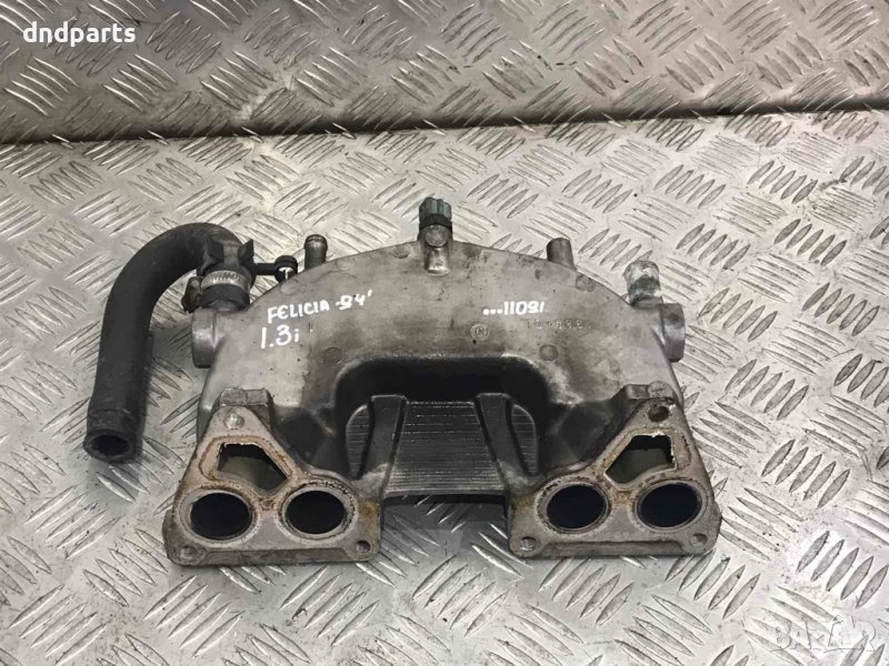 Всмукателни колектори Skoda Felicia 1.3i,1994г., снимка 1