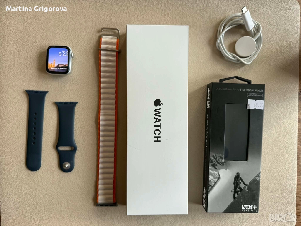 Apple Watch SE2 , 40 mm Смарт часовник, снимка 1
