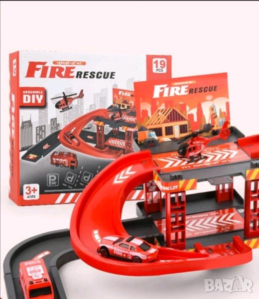 Паркинг на две нива с колички и хеликоптер, снимка 1