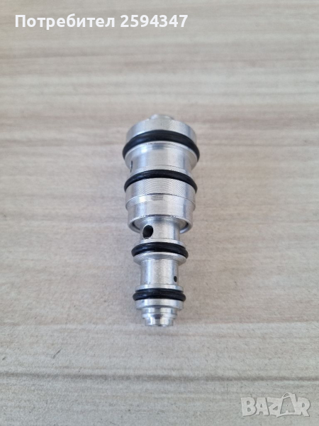 DAEWOO HYUNDAI КЛАПАН КОМПРЕСОР КЛИМАТИК , снимка 1