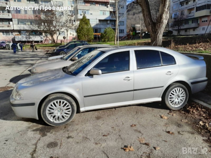 Шкода Октавия 1,6 i, 2004 г на части, снимка 1