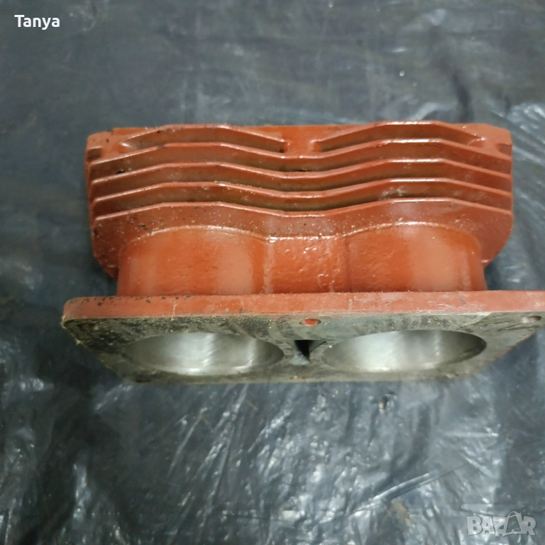 Цилиндри компресор HS21 602.07.113.04.8, двигател SW 680, снимка 1