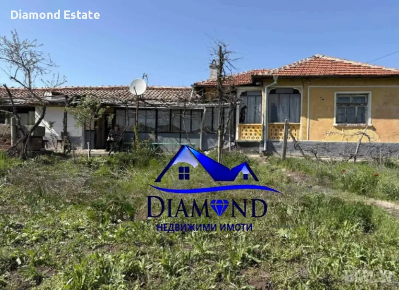 Едноетажна къща в село Татарево, общ. Първомай, снимка 1