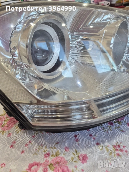 Кристален Оригинален Неразличим от нов десен фар  Н7 +Н7 за Мерцедес МЛ164 , снимка 1