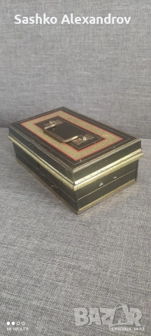 Винтидж английска метална кутия за пари - ENGLISH MAKE ( 1935 - 1945г.), снимка 2 - Други ценни предмети - 53577300