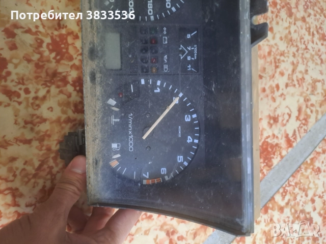 2буксов скоростомер със обортомер/ километражен уред за VW Golf / Jetta mk2 Бензин, снимка 3 - Части - 51498564