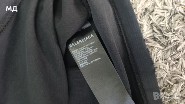 Balenciaga нова с дупки мотиви, снимка 5 - Тениски - 51827084
