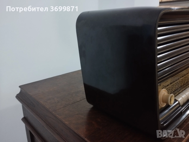 Старо радио Блаупункт., снимка 3 - Антикварни и старинни предмети - 51725055