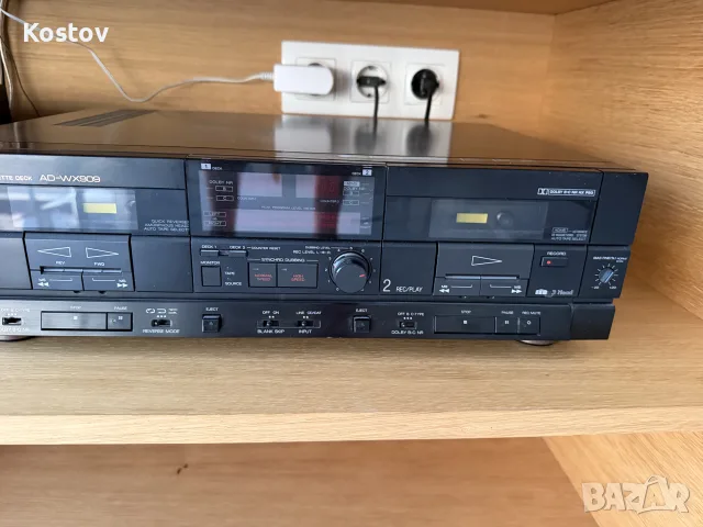 Aiwa AD-WX909 Устройството е практически „два отделни дека в един корпус“, снимка 3 - Декове - 55838263