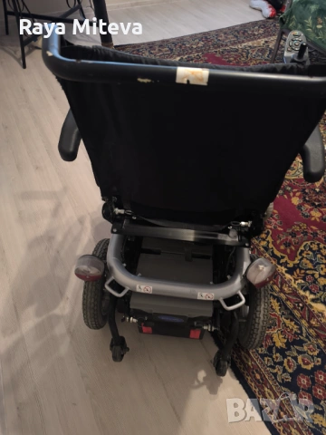 Акумулаторен инвалиден стол Invacare Bora, снимка 7 - Инвалидни колички - 53129929