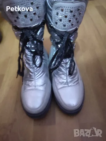 Дамски апрески