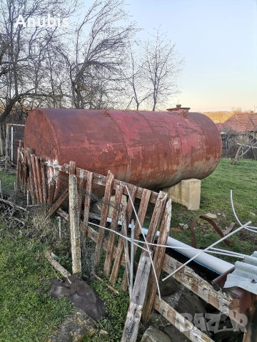 8 кубика метална цистерна за гориво вода др 