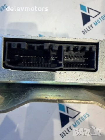 05091012AI усилвател от 55157349AB стоп ляв от Jeep Cherokee (KK) 2.8 CRDI, engine ENS, automatic, снимка 4 - Части - 53610432