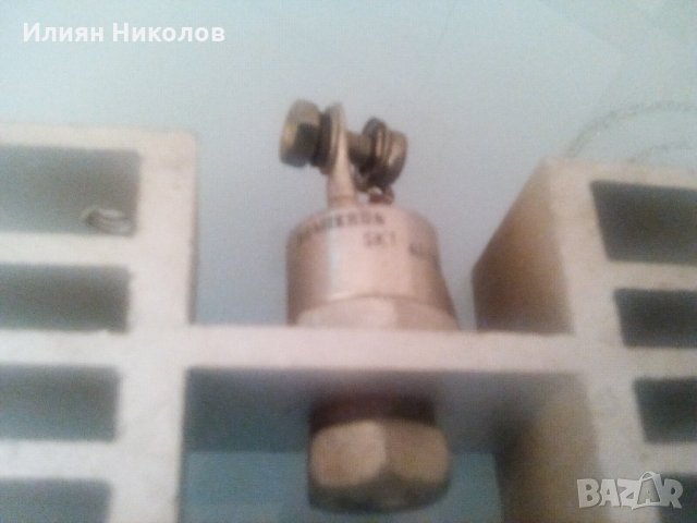 Тиристори, снимка 2 - Друга електроника - 35785736
