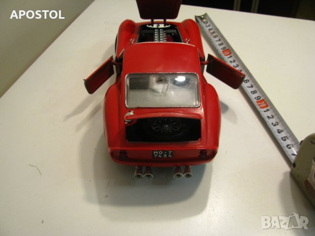 Метална количка Ferrari GTO(1962) Burago 1:18, снимка 4 - Колекции - 39041046