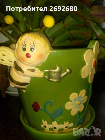  Коледничета розови+керамични саксии с подложки/цени в описанието , снимка 16 - Саксии и кашпи - 45505179