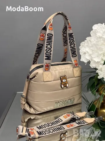 Moschino дамски чанти Различни цветове , снимка 6 - Чанти - 48489599