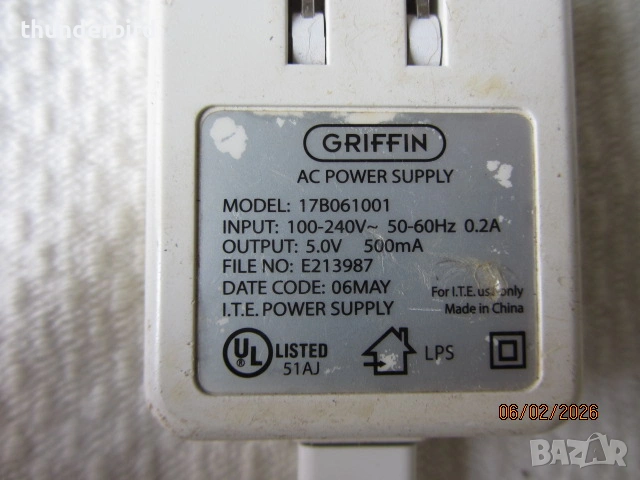 Aдаптер Griffin - 5.00 V DC, 500 mA, снимка 2 - Оригинални зарядни - 53381421