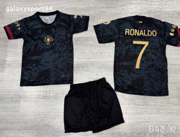 Екип Роналдо Черeн PORTUGAL Новия Екип Ronaldo 7 cr7 Комплект