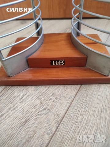 Стойка за CD и DVD дискове , снимка 2 - Декорация за дома - 53081294