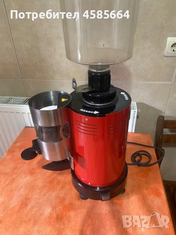 Професионална кафемелачка IBI, снимка 3 - Друго търговско оборудване - 52100093