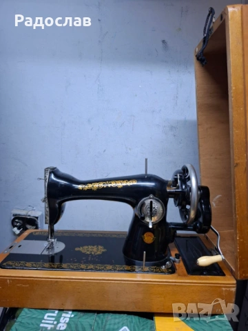 Шевна машина калинина от шестдесетте години, снимка 3 - Антикварни и старинни предмети - 53114960