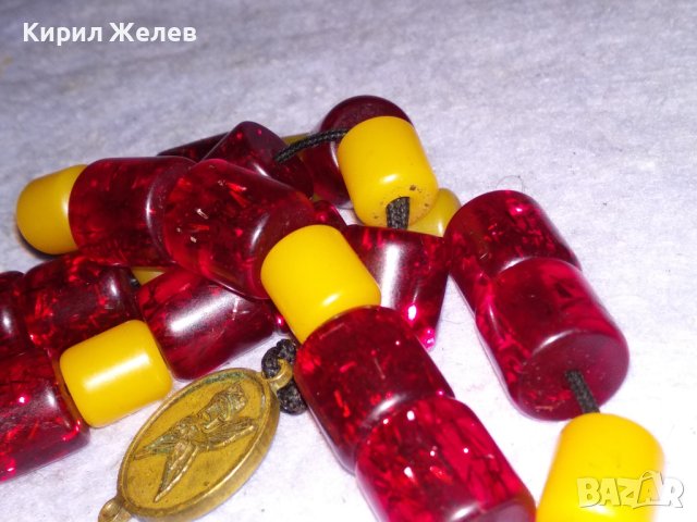 КРАСИВА МАЙСТОРСКА Стара КЕХЛИБАРЕНА БРОЕНИЦА - ЖЪЛТ НАТУРАЛЕН КЕХЛИБАР ЧЕРВЕН КАТАЛИН и БРОНЗ 26386, снимка 6 - Антикварни и старинни предмети - 41483742