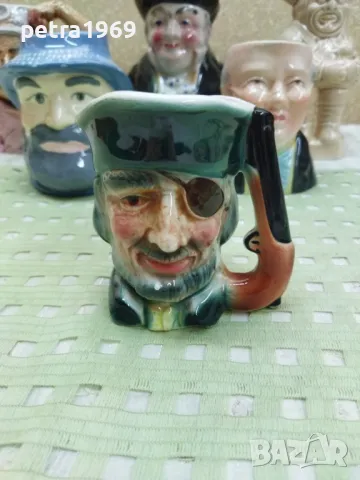 Порцеланова Tobi Jug и характерни порцеланови кани Fillpot, Philpot, снимка 2 - Антикварни и старинни предмети - 49006315