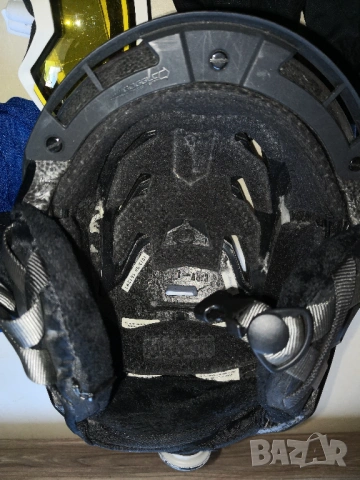 СКИ комплект за ръст 152см-каска-очила-ръкавици-яке-блузи-клин, снимка 3 - Зимни спортове - 53474526