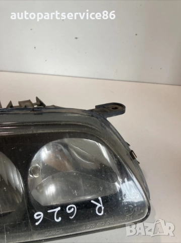 Предна дясна фар страничен за Mazda 626 2.0 TDI (2001) 1305623044, снимка 2 - Части - 53700099