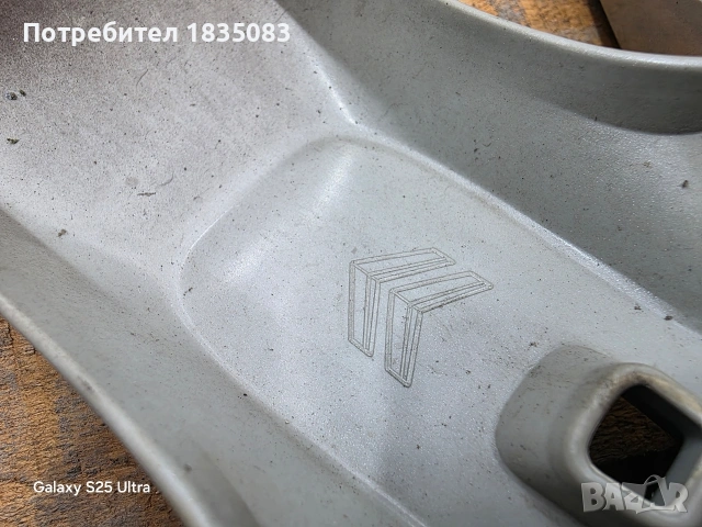 Оригинални тасове Citroen 16 цола, снимка 7 - Аксесоари и консумативи - 53580979