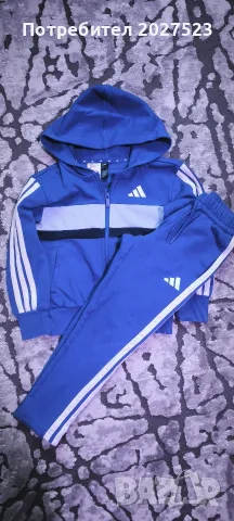 Детският екип Adidas , снимка 2 - Детски анцузи и суичери - 56375188