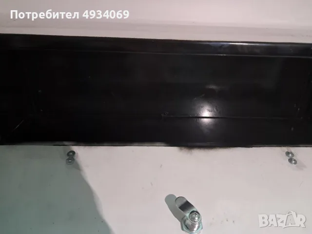 Сейф със заключване, снимка 2 - Каси и сейфове - 55875906