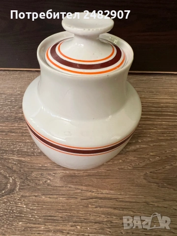Стара порцеланова захарница, снимка 2 - Антикварни и старинни предмети - 53627405