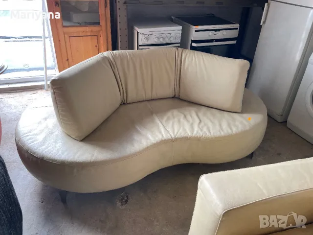 Кожено канапе 