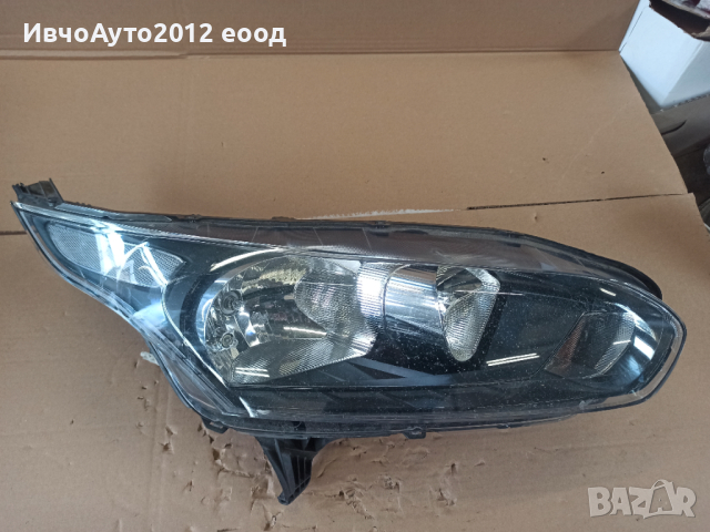 Фар десен оригинален 90036438 valeo ford transit connect courier 13-19г Форд транзит канект, снимка 1 - Части - 44713496