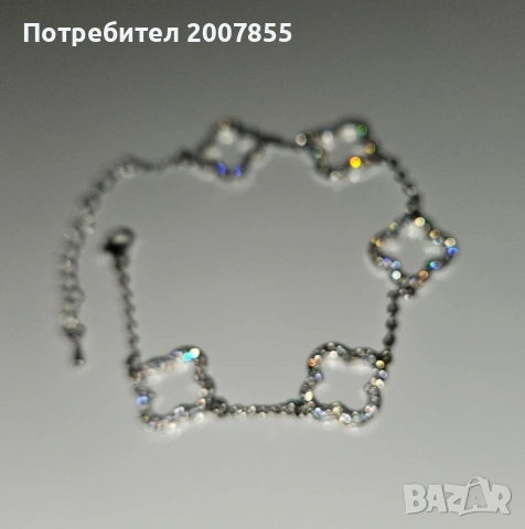 Гривни Van Cleef & Arpels Alhambra, снимка 5 - Гривни - 53790639