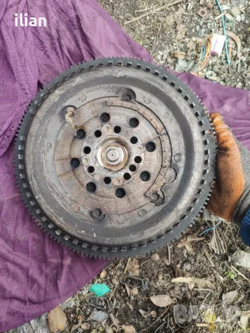 демферен маховик c270cdi, снимка 3 - Части - 48123986
