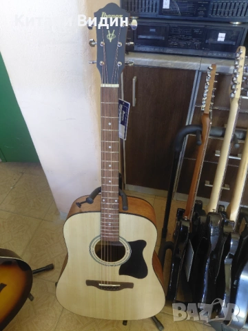 Продавам нова акустична китара Ibanez V 40