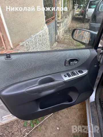 Продавам Mazda Premacy 2.0-101 кс 2006г НА ЧАСТИ , снимка 6 - Автомобили и джипове - 47337344