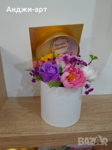 нежни букети от сапунени рози 