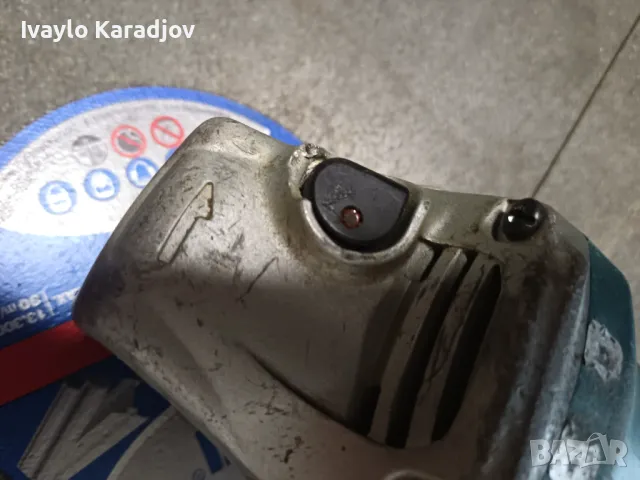 Ъглошлайф Makita ga5030r, снимка 5 - Други инструменти - 48995387