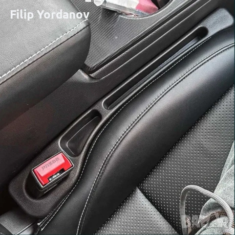 Комплект за автомобил - органайзер между седалките и бонус реставратор, снимка 3 - Аксесоари и консумативи - 53619647