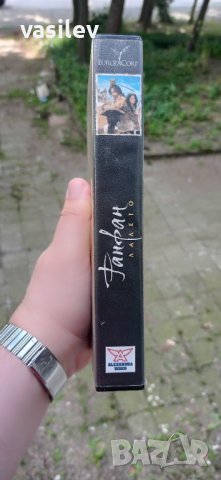 Фанфан лалето - видео касета , снимка 2 - Екшън - 41023171