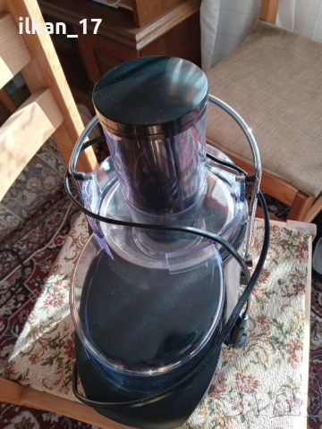 Сокоизтисквачка CLATRONIC - 1000w Внос от Германия. Неразличимо от ново, снимка 7 - Сокоизстисквачки и цитрус преси - 52954684