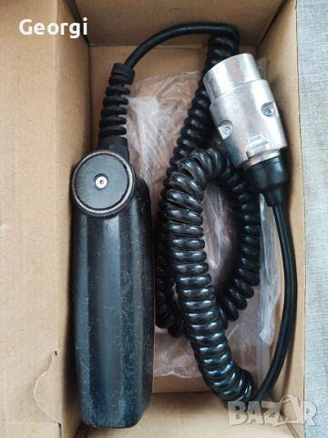 Дистанционно за падащ борд Dhollandia с 2 бутона и магнит, снимка 2 - Части - 53383377