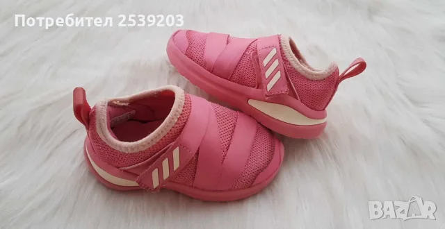 Детски маратонки Adidas №21-22 , снимка 4 - Детски маратонки - 51069220