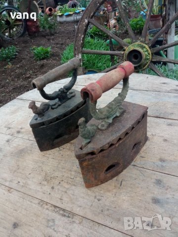 Стара ютия на въглища, снимка 1