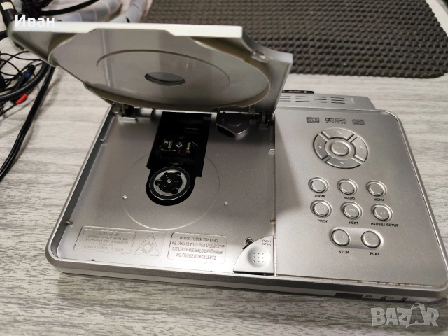 DVD за автомобил Venturer PVS 1961, 7" екран, 2 монитора с 1 кабел и чанта, снимка 11 - Аксесоари и консумативи - 53750201