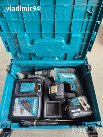 Makita DFS 452 винтоверт за гипсокартон